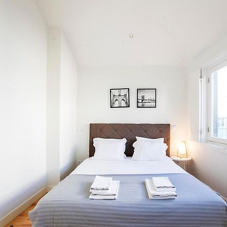 Lovelystay - Cozy 1Br In Santa Catarina W/ Balcony Porto Buitenkant foto