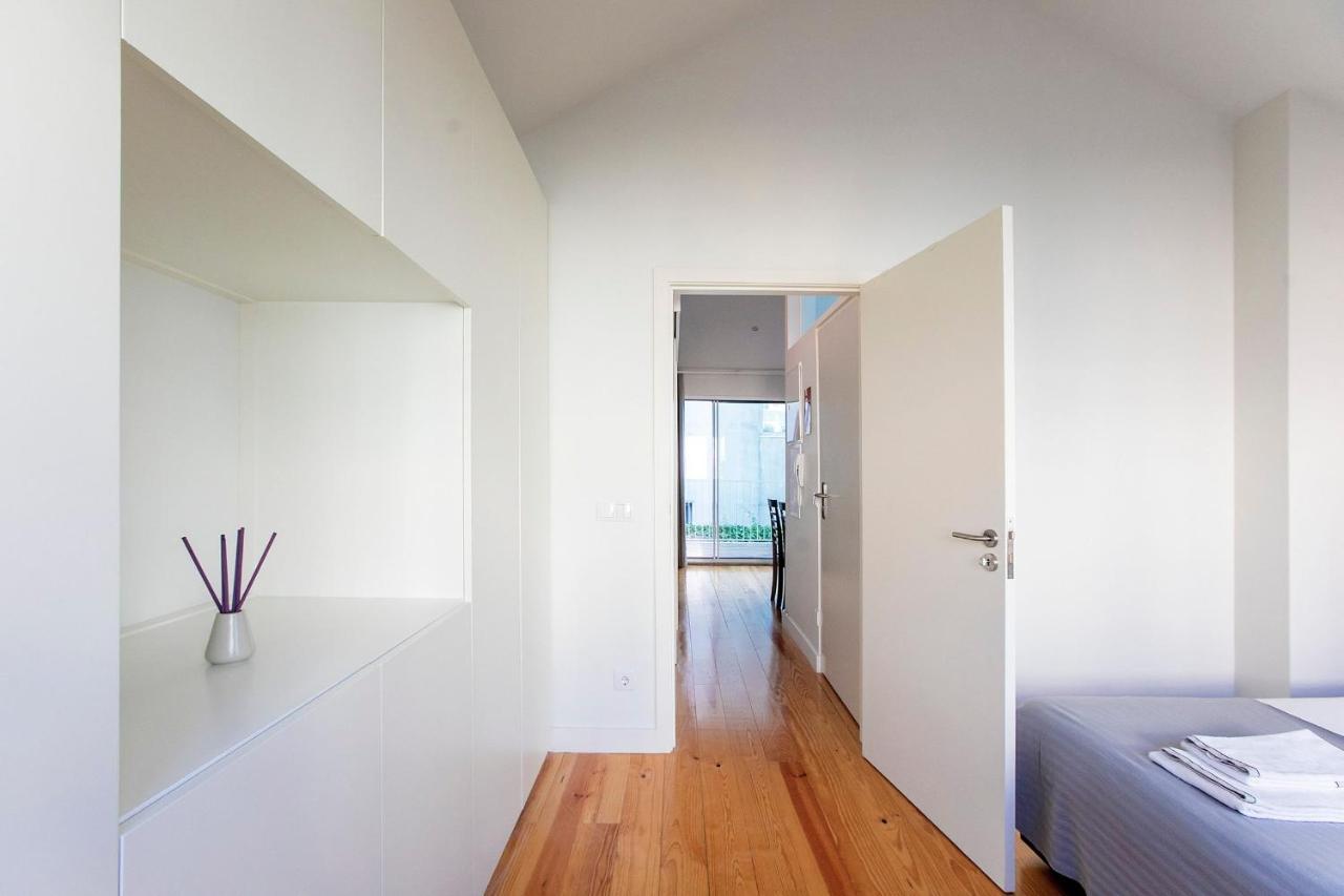 Lovelystay - Cozy 1Br In Santa Catarina W/ Balcony Porto Buitenkant foto