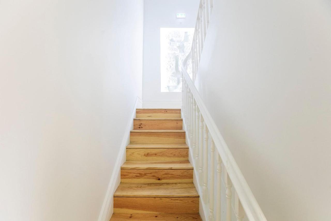 Lovelystay - Cozy 1Br In Santa Catarina W/ Balcony Porto Buitenkant foto